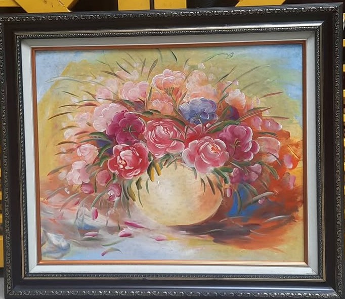 Tranh tĩnh vật bình hoa hồng cổ điển